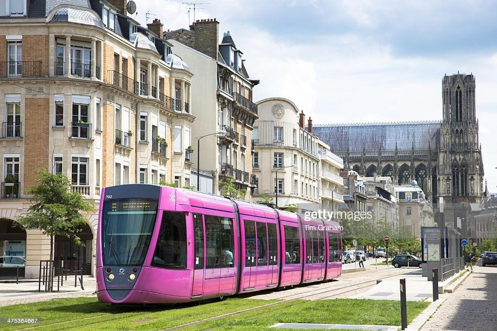 Coeur Du Boulingrin Apartment แร็งส์ ภายนอก รูปภาพ